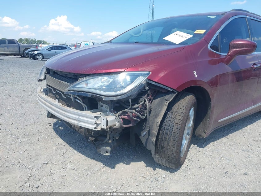 CHRYSLER PACIFICA 2017 VIN 2C4RC1BG3HR832061