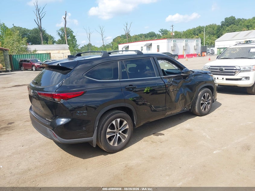TOYOTA HIGHLANDER - zdjęcie 4