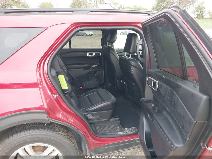 2020 FORD EXPLORER auction photo 8