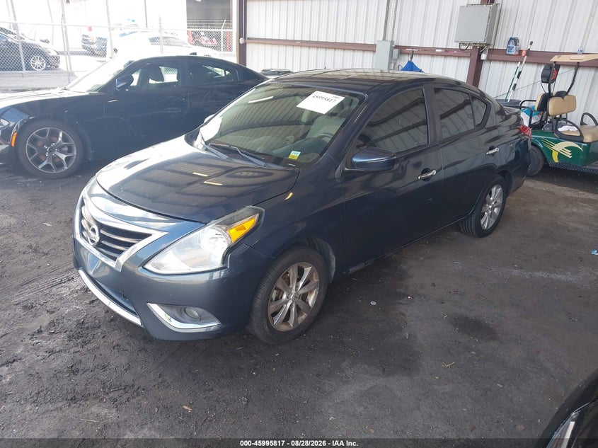 2017 NISSAN VERSA auction photo 2