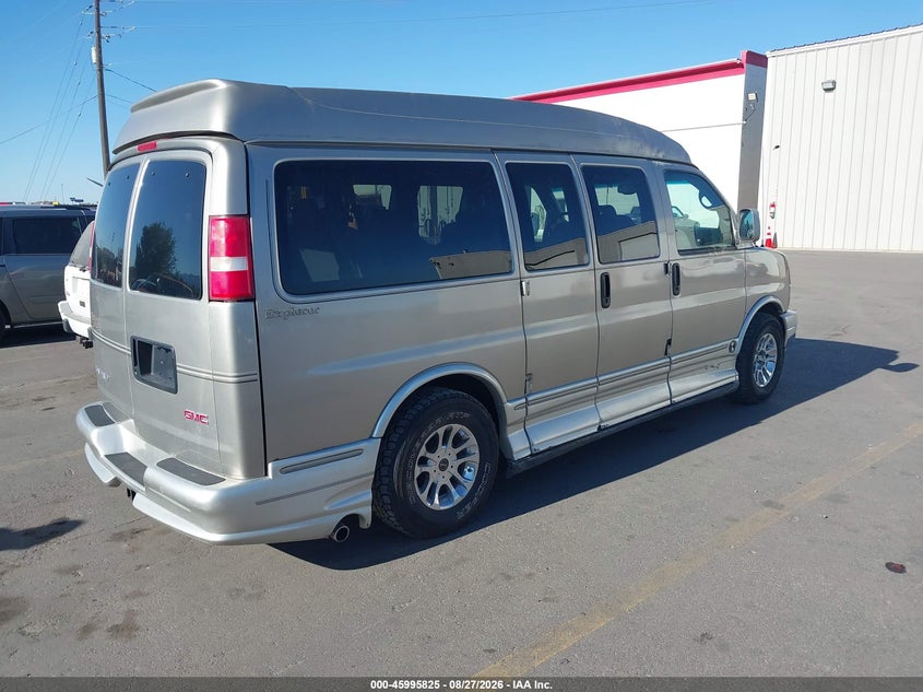 2004 GMC SAVANA auction photo 4