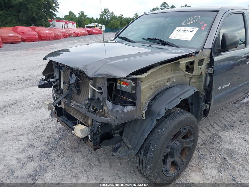 2013 TOYOTA TACOMA auction photo 6