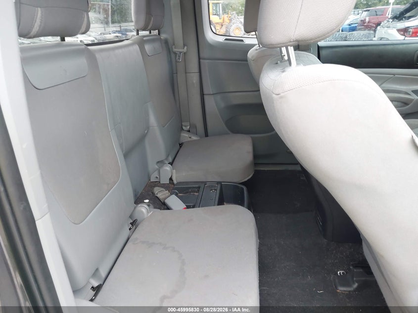 2013 TOYOTA TACOMA auction photo 8