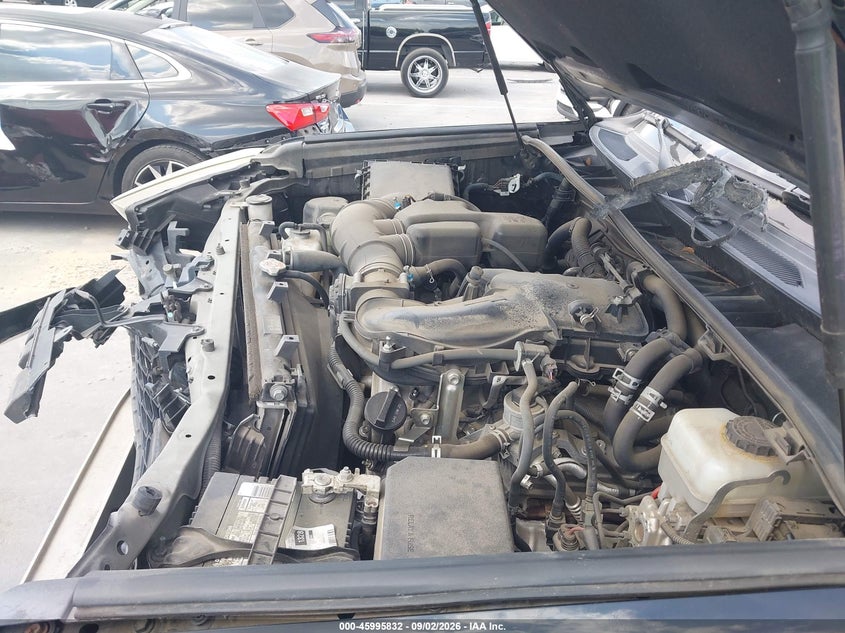 TOYOTA 4RUNNER - zdjęcie 10