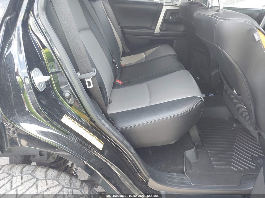 TOYOTA 4RUNNER - zdjęcie 8