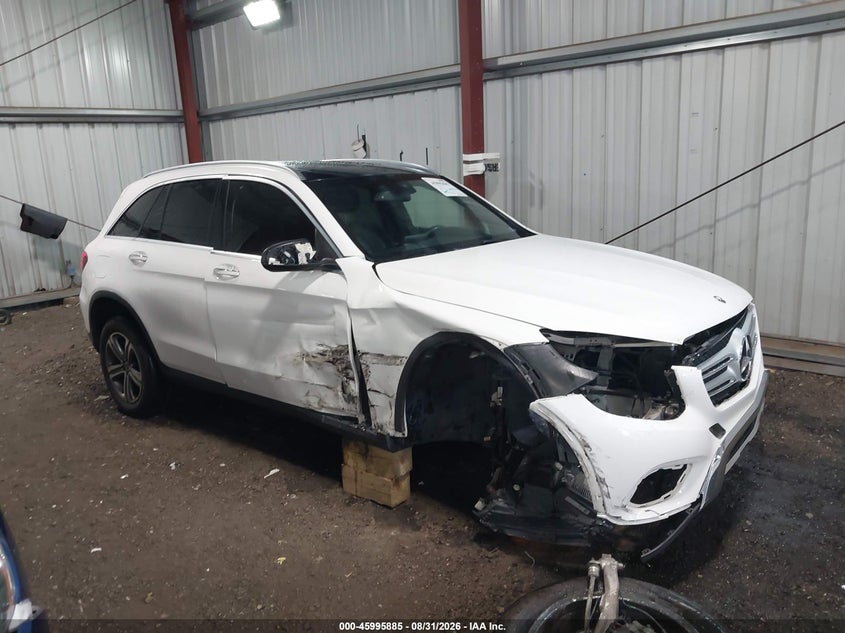 MERCEDES-BENZ GLC 300