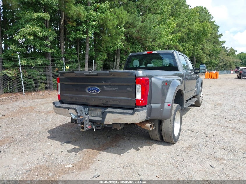 2017 FORD F-450 auction photo 4