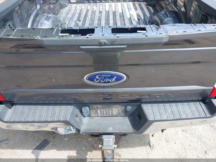 2017 FORD F-450 auction photo 6