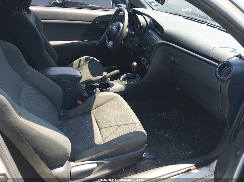 2013 SCION TC auction photo 5