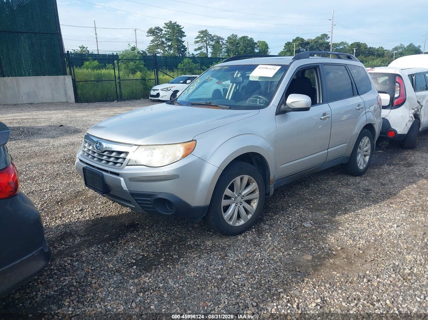 2011 SUBARU FORESTER auction photo 2