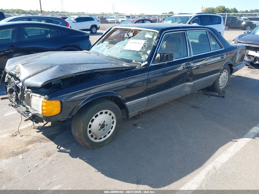 MERCEDES-BENZ 560 1990 VIN WDBCA39E4LA552348