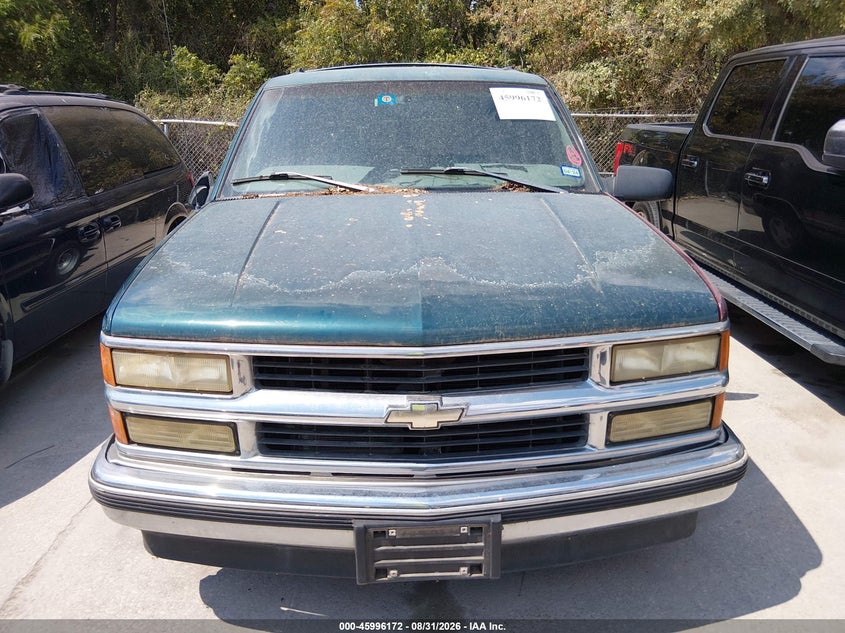 1999 CHEVROLET SUBURBAN 1500 auction photo 6