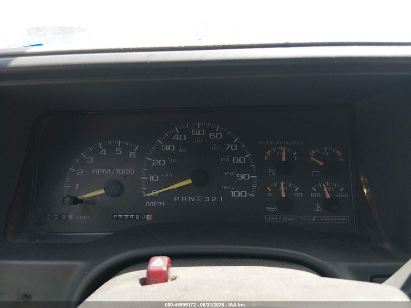 1999 CHEVROLET SUBURBAN 1500 auction photo 7