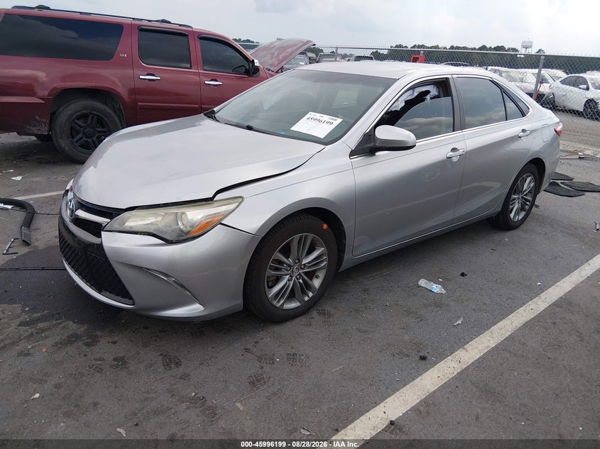 TOYOTA CAMRY - zdjęcie 2
