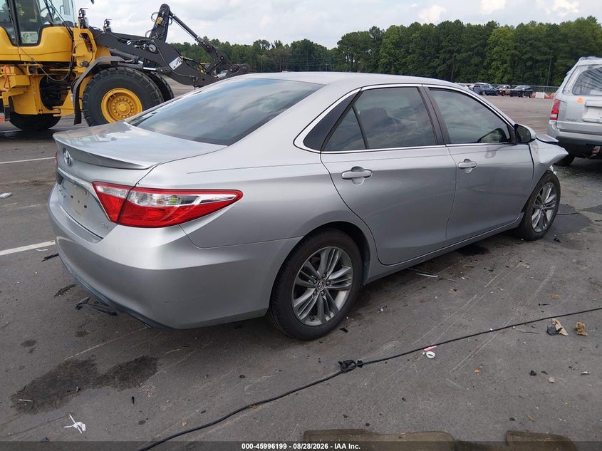 TOYOTA CAMRY - zdjęcie 4