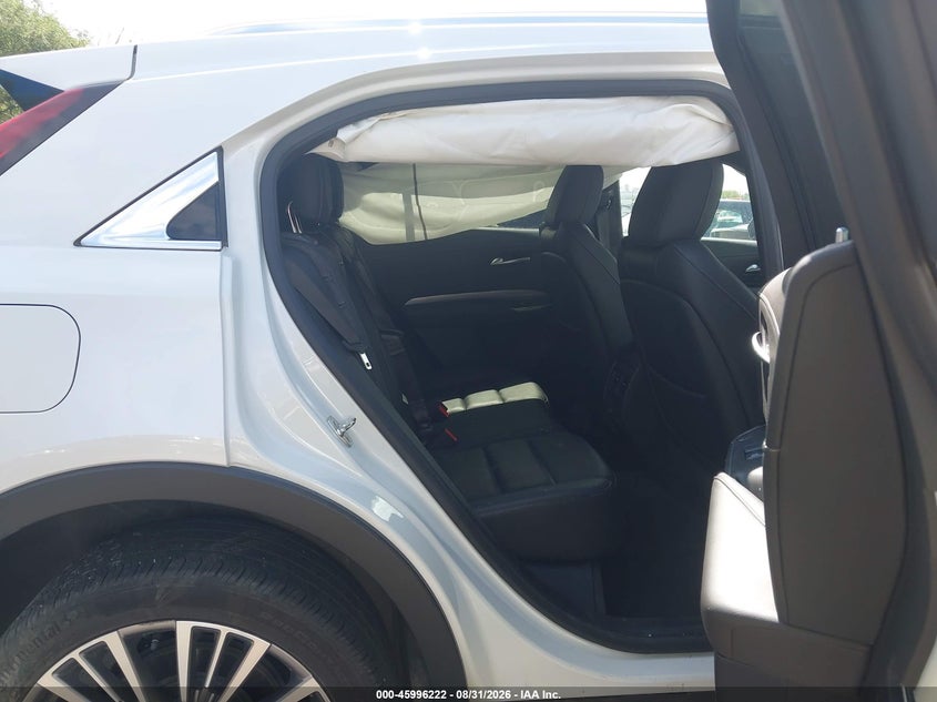 2024 CADILLAC XT4 auction photo 8