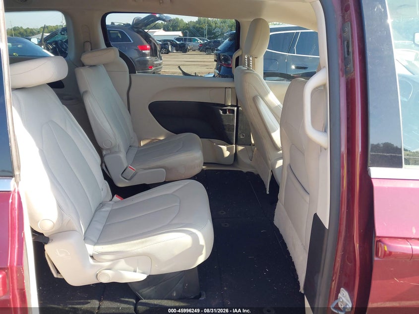 CHRYSLER PACIFICA 2017 VIN 2C4RC1CG9HR657622