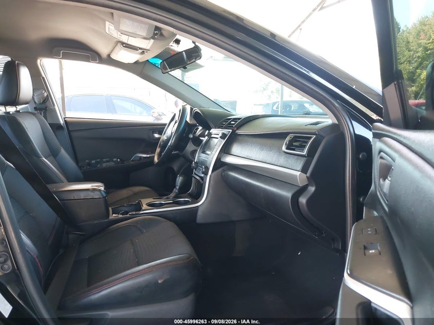 TOYOTA CAMRY - zdjęcie 5
