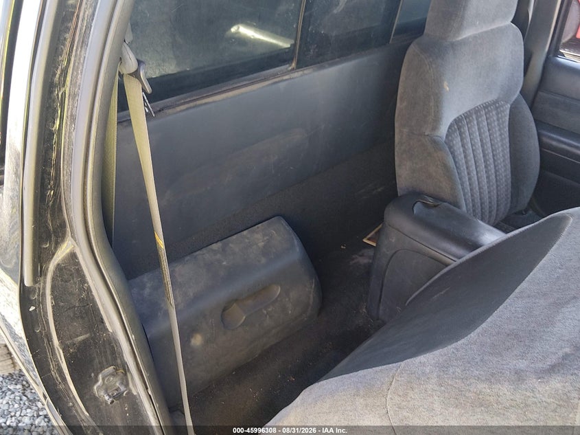 1999 CHEVROLET S-10 auction photo 8