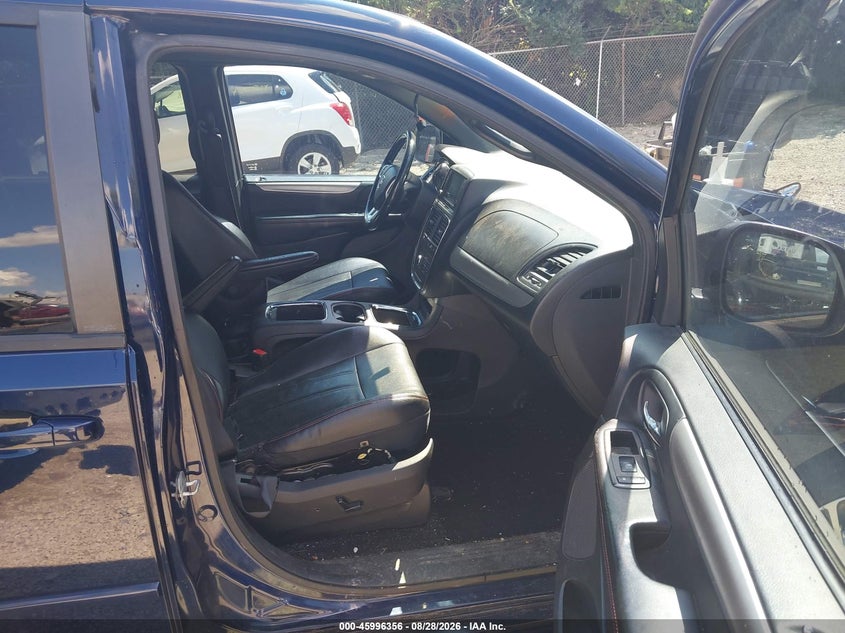 2013 DODGE GRAND CARAVAN auction photo 5