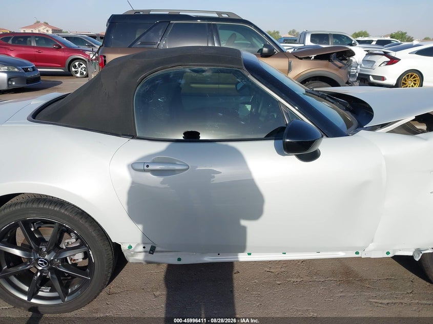 MAZDA MX-5 MIATA 2016 VIN JM1NDAC77G0110918