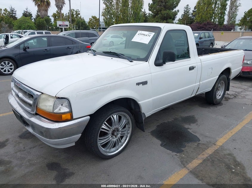 2000 Ford Ranger, Normal Wear & Tear, IAAI, VIN 1FTYR10V5YTB09154 — photo 2