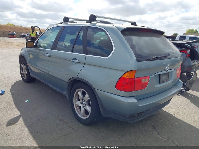 2002 BMW X5 auction photo 3