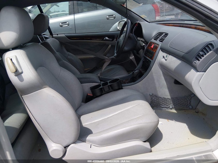 2002 MERCEDES-BENZ CLK 320 auction photo 5