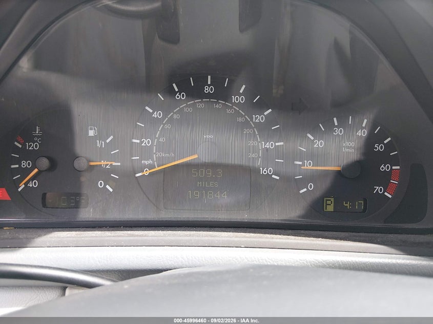 2002 MERCEDES-BENZ CLK 320 auction photo 7