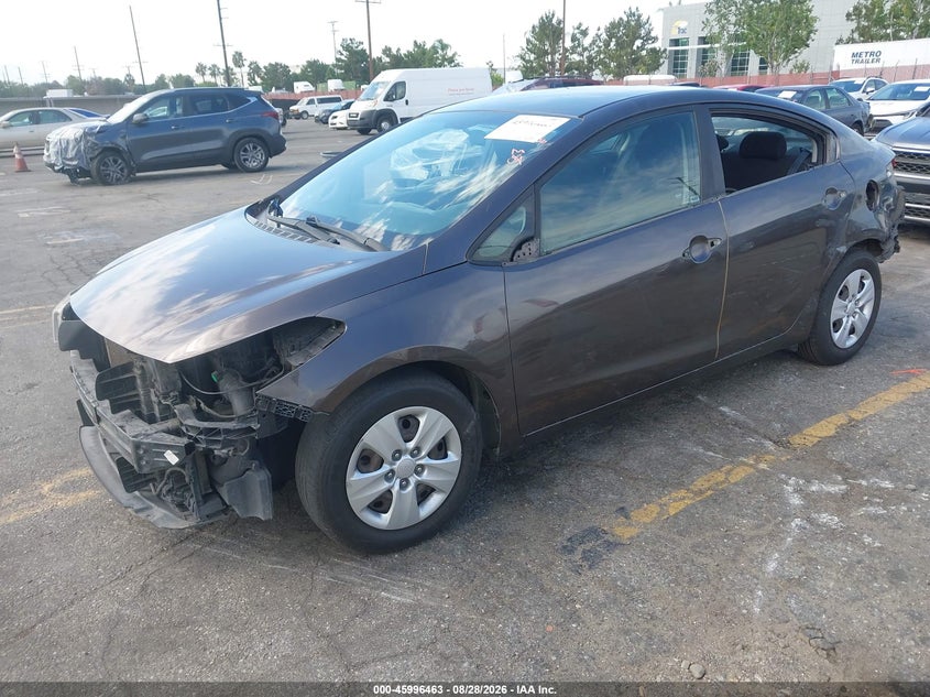 Vin: 3kpfk4a7xhe055923, lot: 46495808, kia forte lx 20172