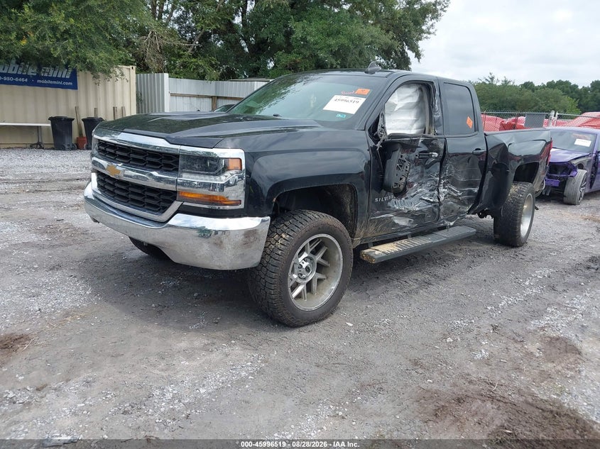 CHEVROLET SILVERADO 1500 LD 2019 VIN 2GCRCPEC2K1127446