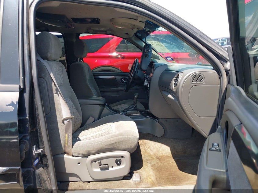 2002 GMC ENVOY auction photo 5