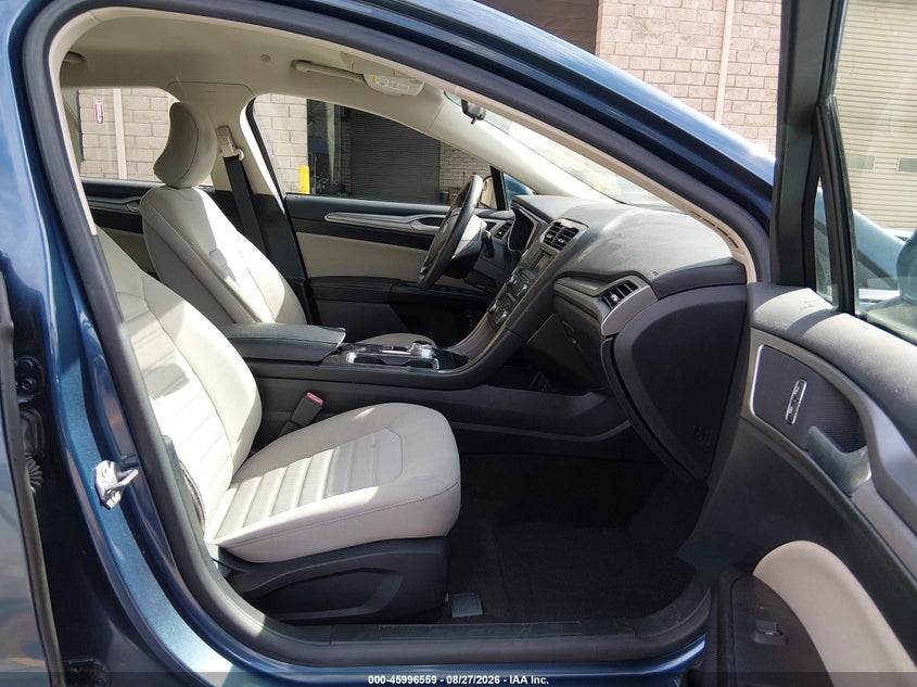 2018 FORD FUSION HYBRID auction photo 5
