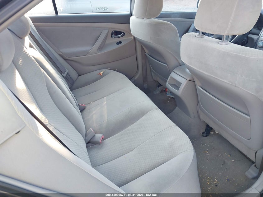 2009 TOYOTA CAMRY auction photo 8