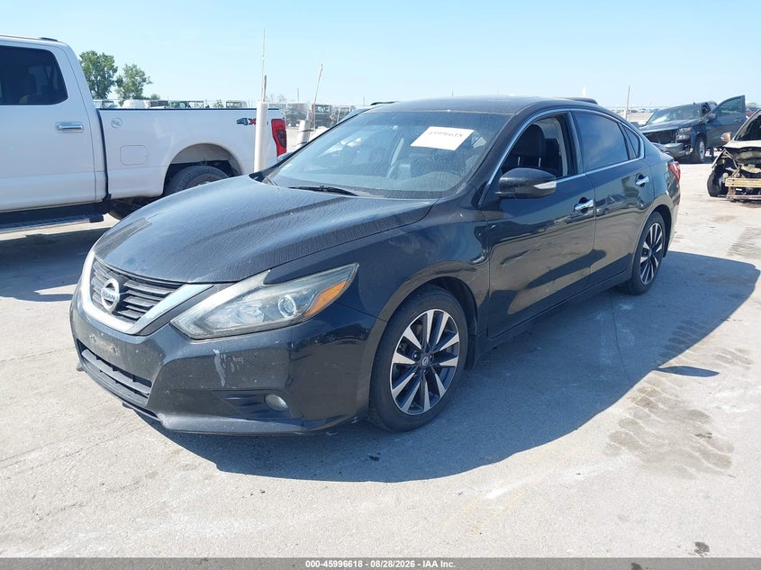 2017 NISSAN ALTIMA auction photo 2
