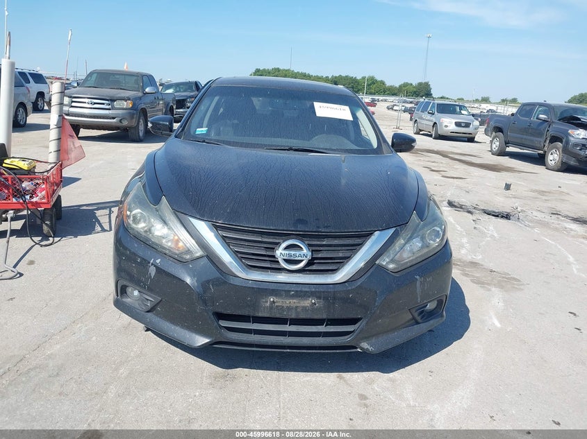 2017 NISSAN ALTIMA auction photo 6
