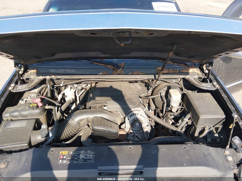 2011 CADILLAC ESCALADE SPORT UTILITY VEHICLE 6.2L V-8 VVT, 403HP