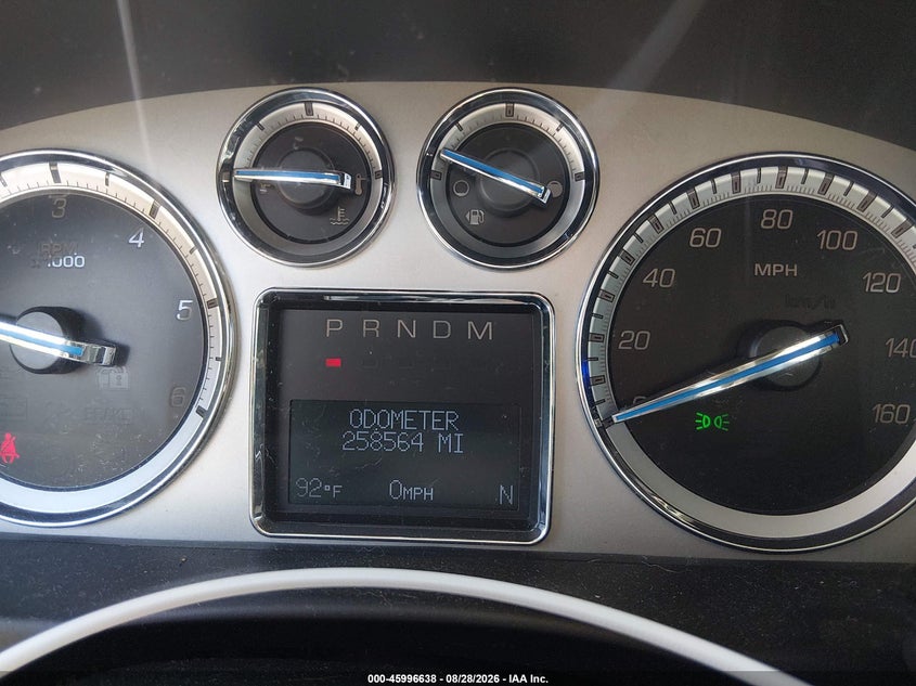 2011 CADILLAC ESCALADE SPORT UTILITY VEHICLE 6.2L V-8 VVT, 403HP