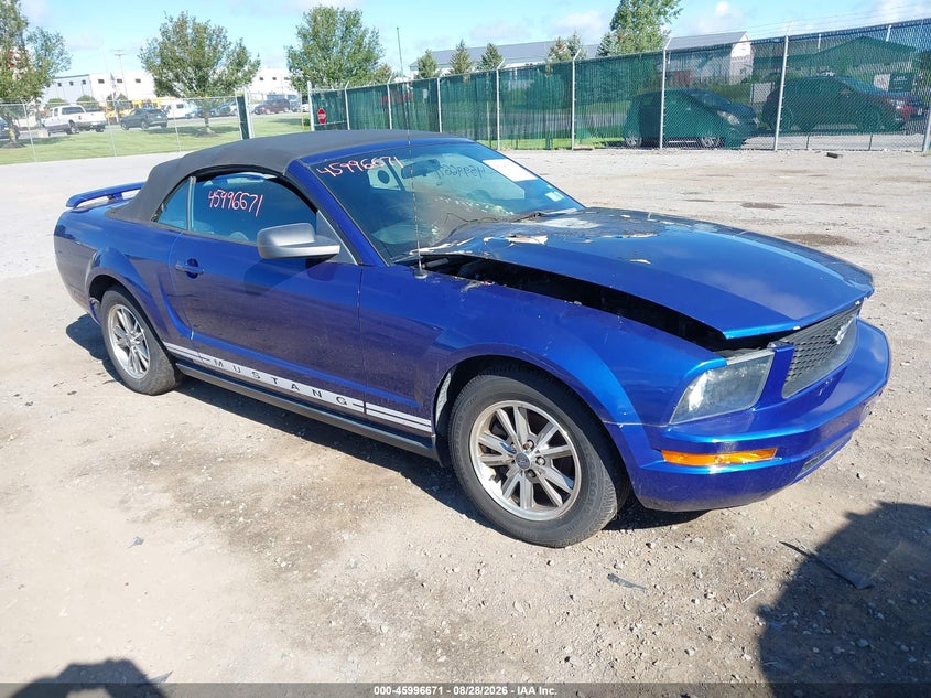 2005 FORD MUSTANG auction photo 1