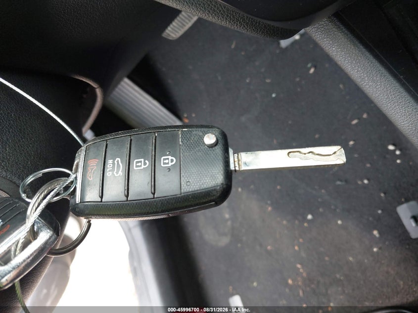 2016 KIA OPTIMA SEDAN 2.4L I-4 DI, DOHC, VVT, REGULAR , 185HP