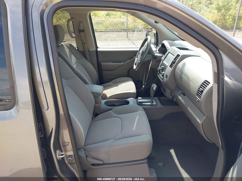 2019 NISSAN FRONTIER auction photo 5