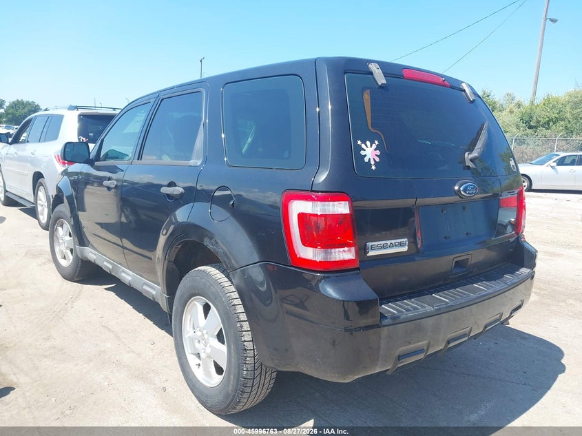 2011 FORD ESCAPE auction photo 3