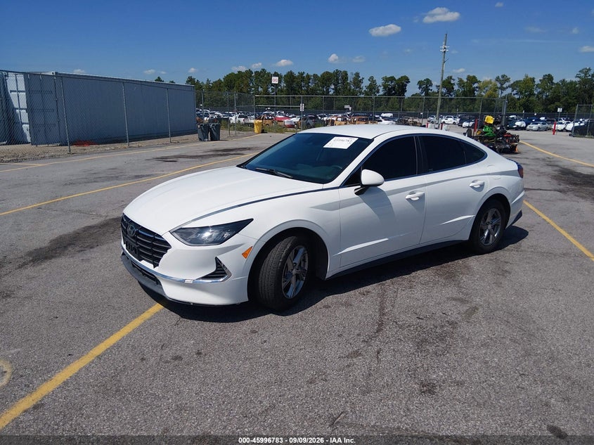 2021 HYUNDAI SONATA auction photo 2