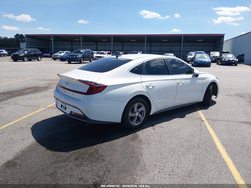 2021 HYUNDAI SONATA auction photo 4