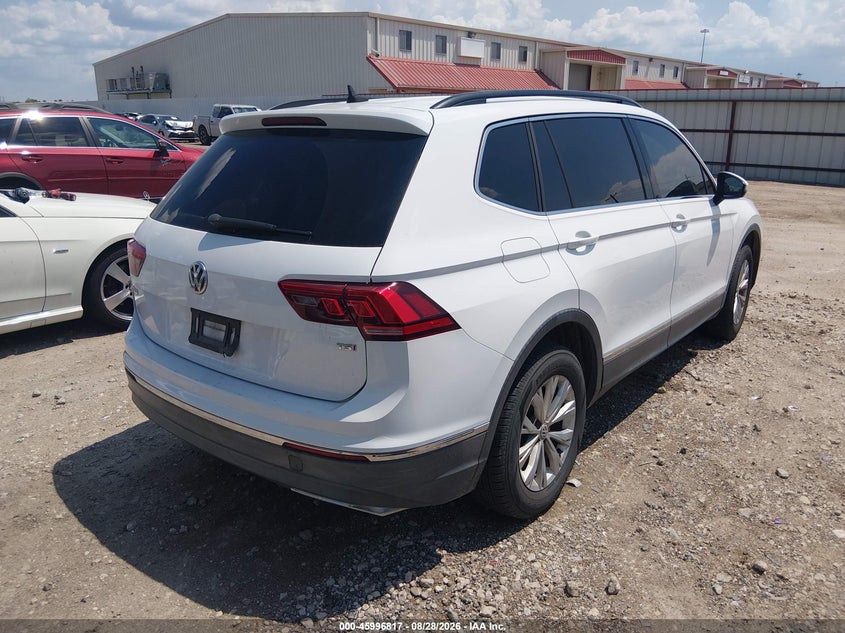 2018 VOLKSWAGEN TIGUAN auction photo 4
