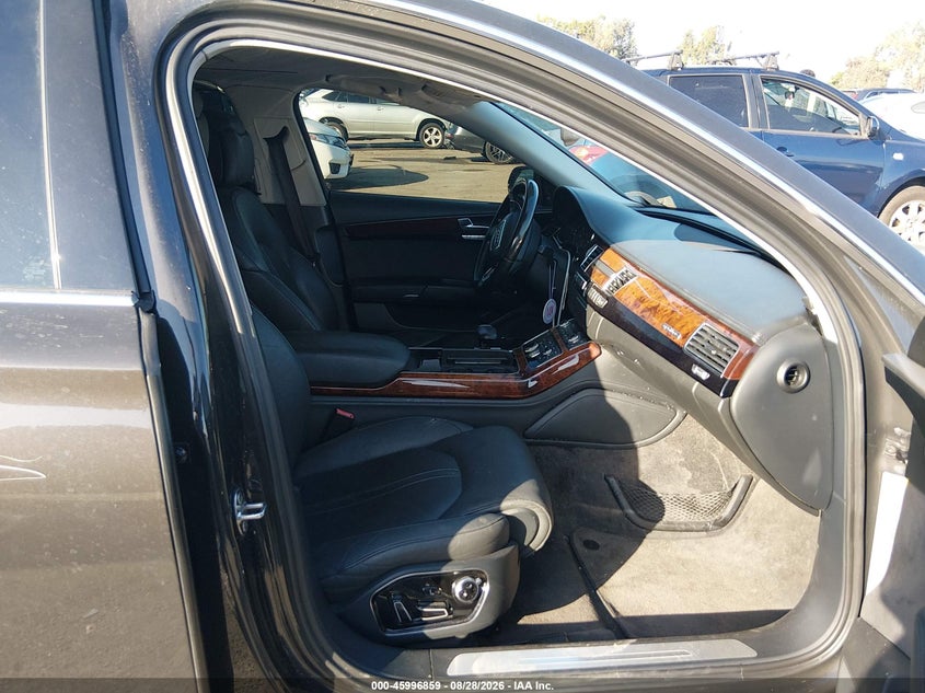 2012 AUDI A8 L auction photo 5