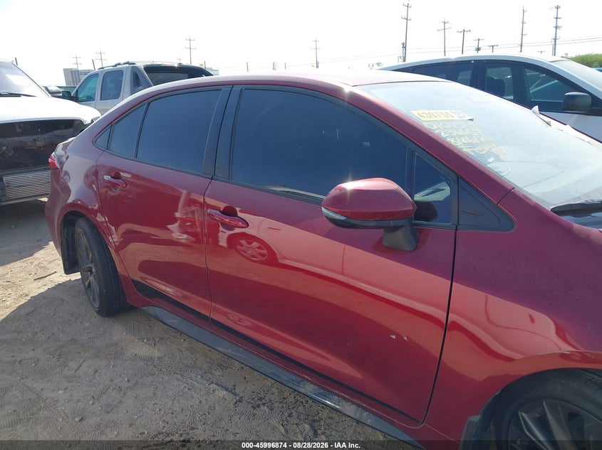 TOYOTA COROLLA - zdjęcie 14