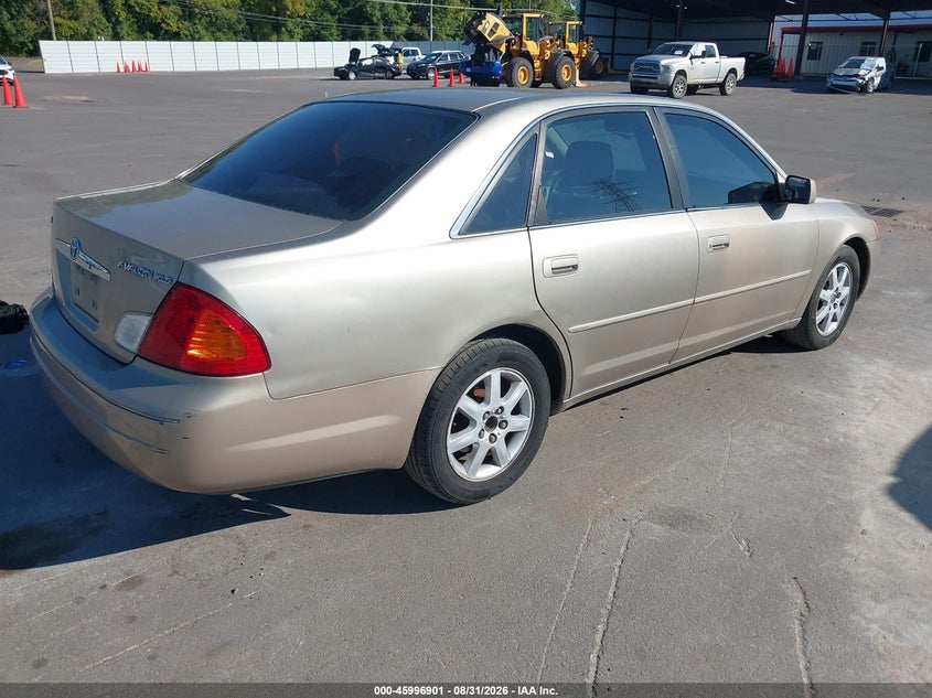 2001 TOYOTA AVALON auction photo 4