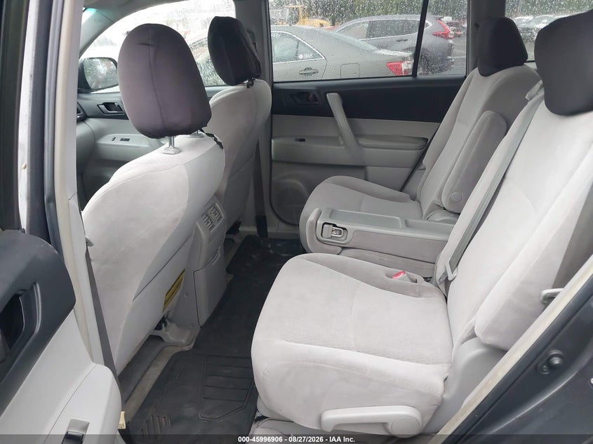 2008 TOYOTA HIGHLANDER auction photo 8