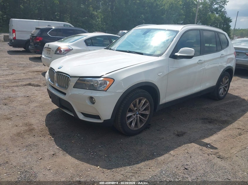 2014 BMW X3, Normal Wear & Tear, IAAI, VIN 5UXWX9C52E0D29339 — photo 2